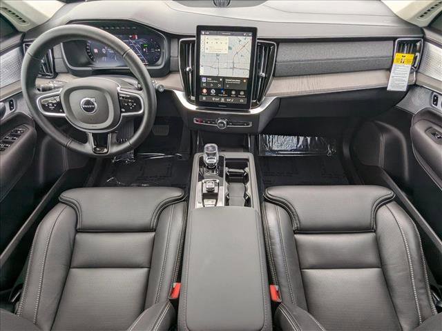 New 2026 Volvo XC90 T8 Ultra w/ Lounge Package image 16