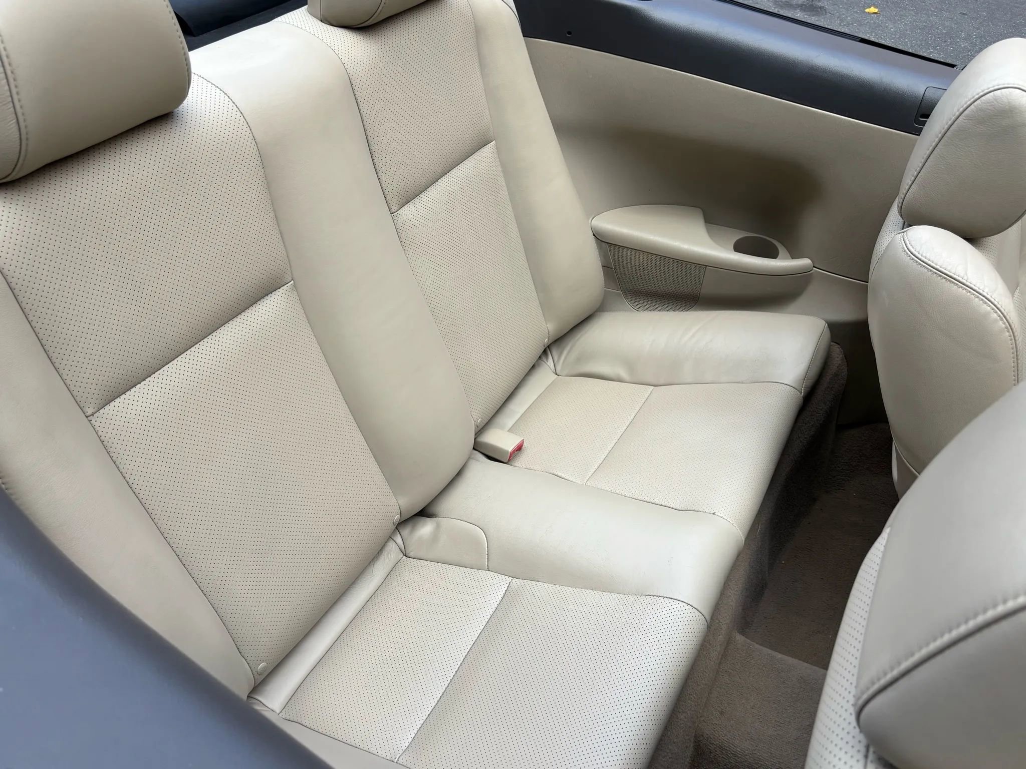 Used 2006 Toyota Solara SLE image 29