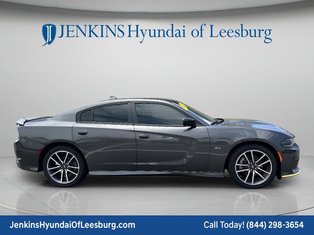 Used 2023 Dodge Charger R/T w/ Plus Group RWD image 3
