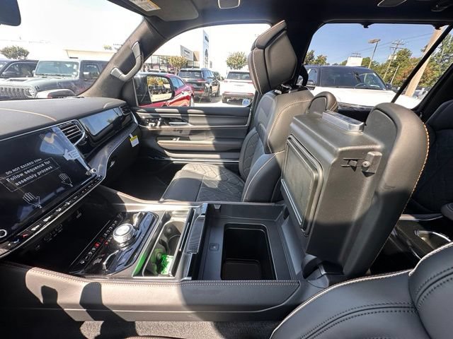 New 2026 Jeep Grand Wagoneer Summit AWD/4WD image 26