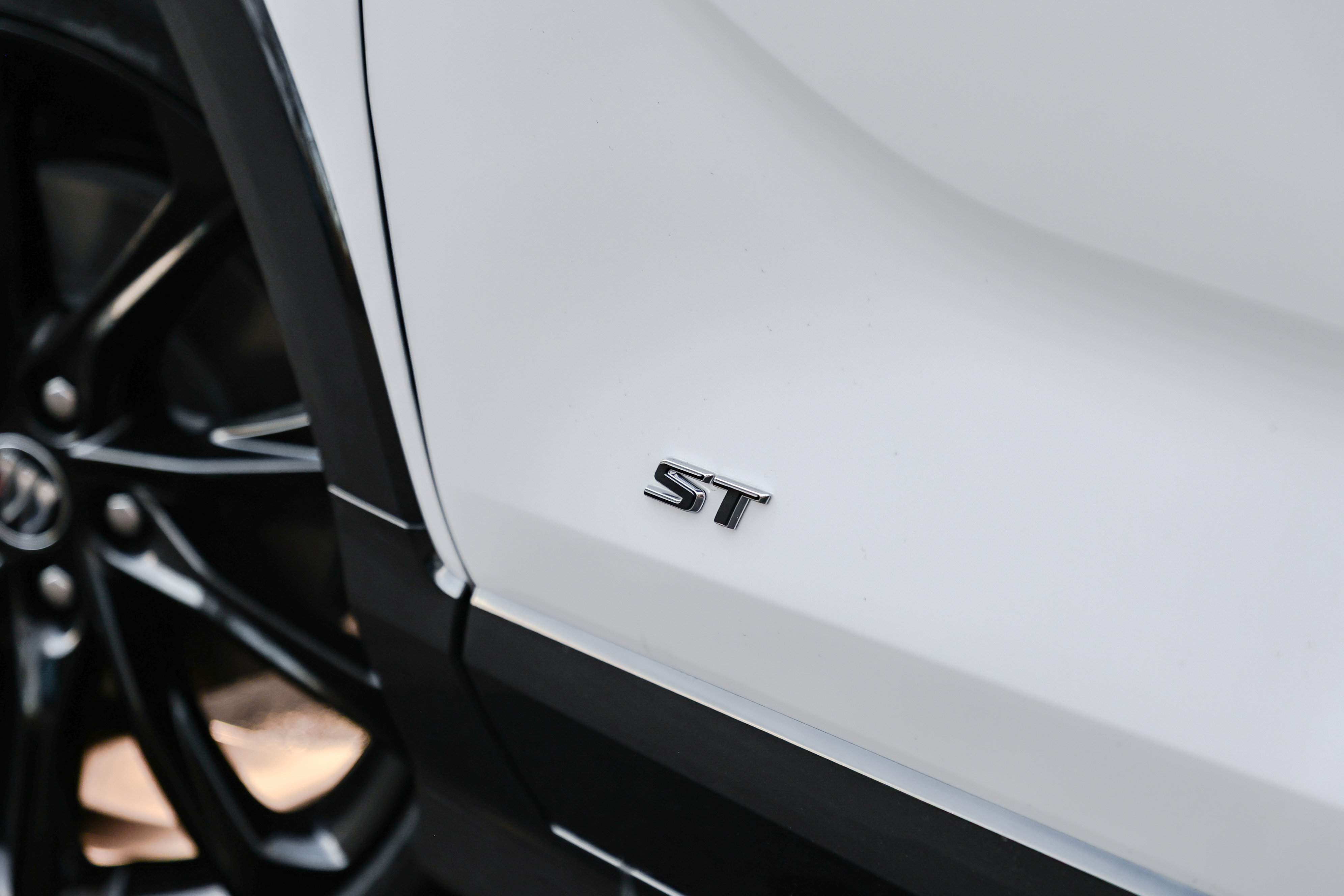 New 2026 Buick Encore GX Sport Touring w/ Comfort Package image 5