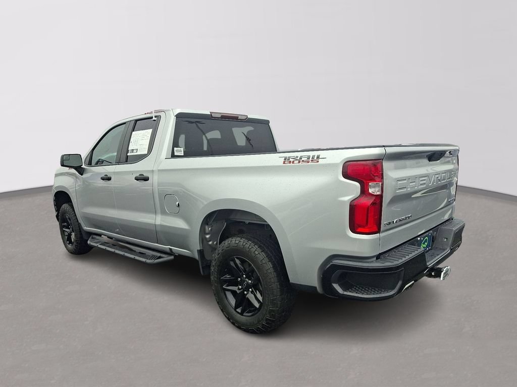 Certified 2019 Chevrolet Silverado 1500 Custom Trail Boss w/ Custom Convenience Package AWD/4WD image 4
