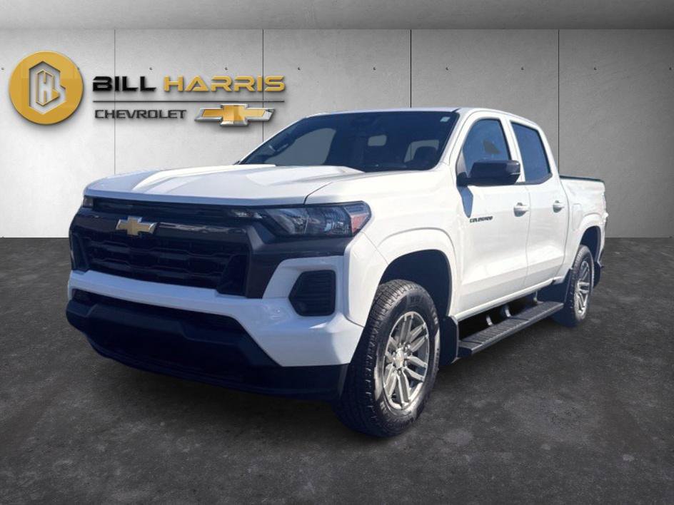 Used 2026 Chevrolet Colorado LT w/ LPO, Pro Essentials Package AWD/4WD image 1