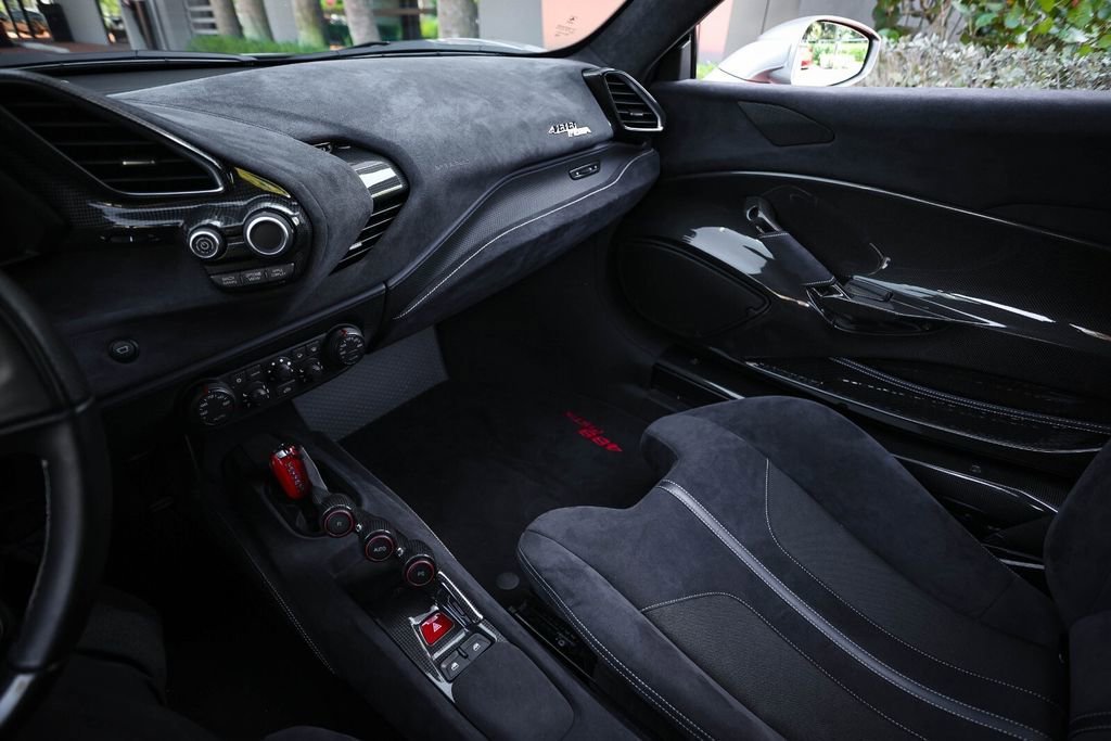 Certified 2020 Ferrari 488 Pista Coupe image 37