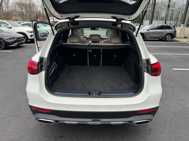 Used 2026 Mercedes-Benz GLC 300 4MATIC image 10