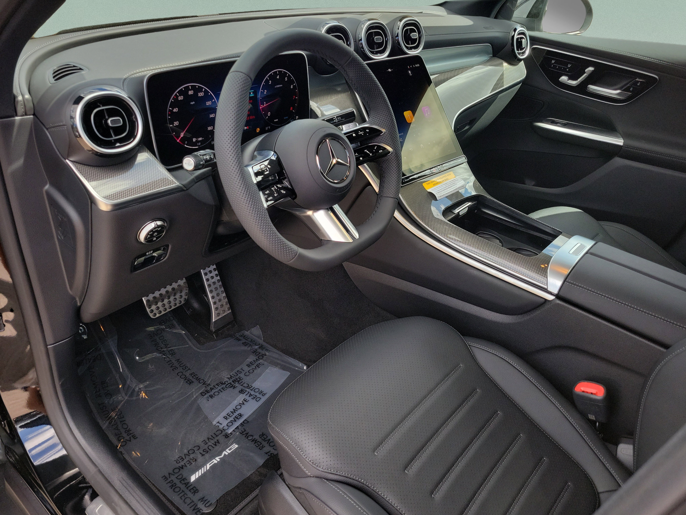 Certified 2026 Mercedes-Benz GLC 300 4MATIC image 17