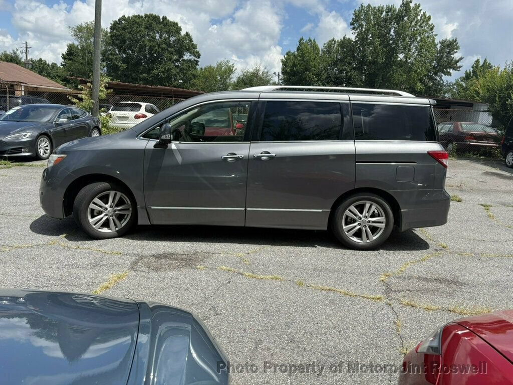 Used 2016 Nissan Quest Platinum w/ Tow Package FWD image 5