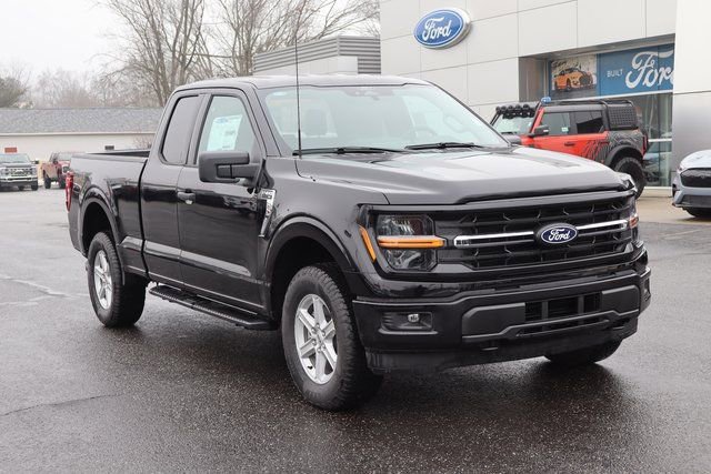 New 2026 Ford F150 XLT w/ Mobile Office Package image 2