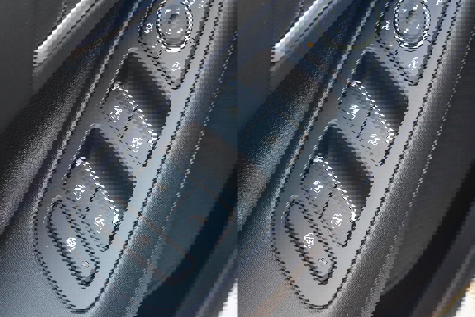 Certified 2025 Hyundai Sonata SEL image 26