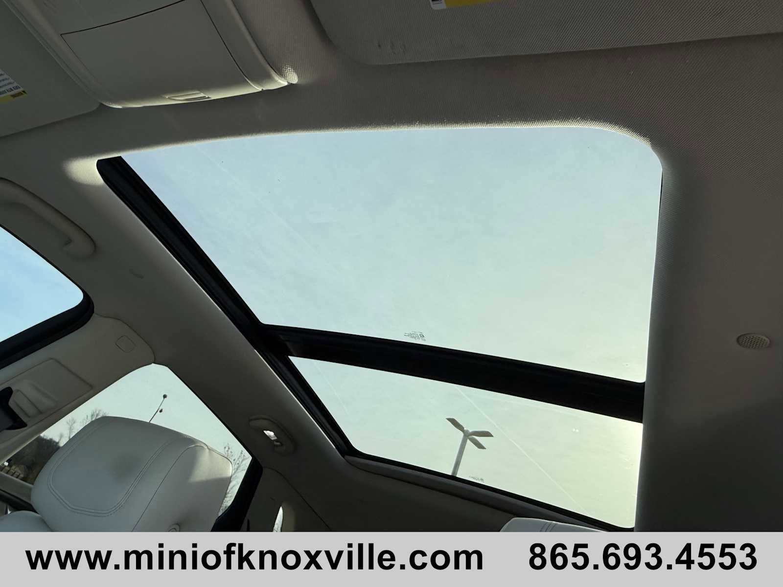 Used 2017 Cadillac XT5 Luxury w/ Driver Awareness Package image 27