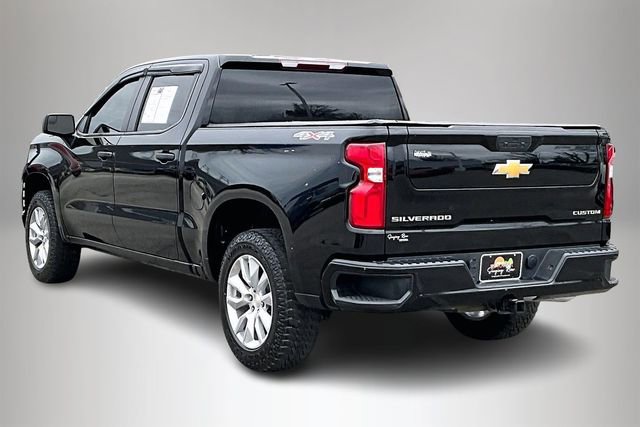 Used 2022 Chevrolet Silverado 1500 Custom w/ Safety Confidence Package image 4