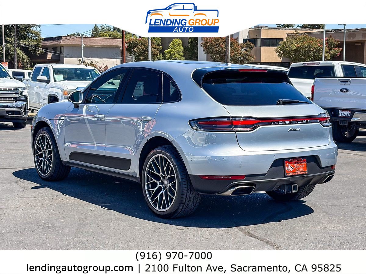 Used 2020 Porsche Macan AWD/4WD image 2