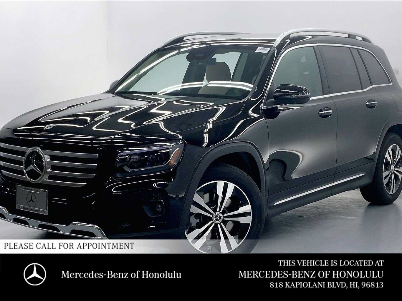 Used 2026 Mercedes-Benz GLB 250 image 1