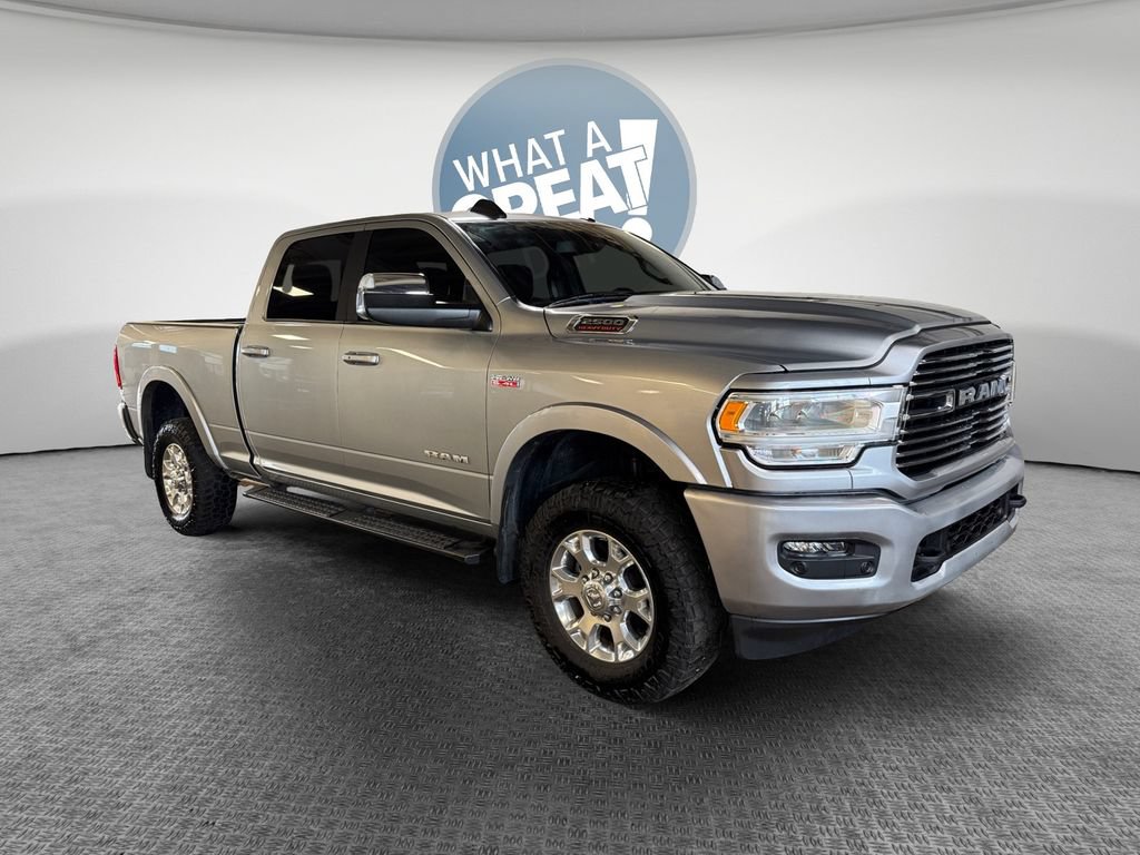 Used 2022 RAM 2500 Laramie AWD/4WD image 1