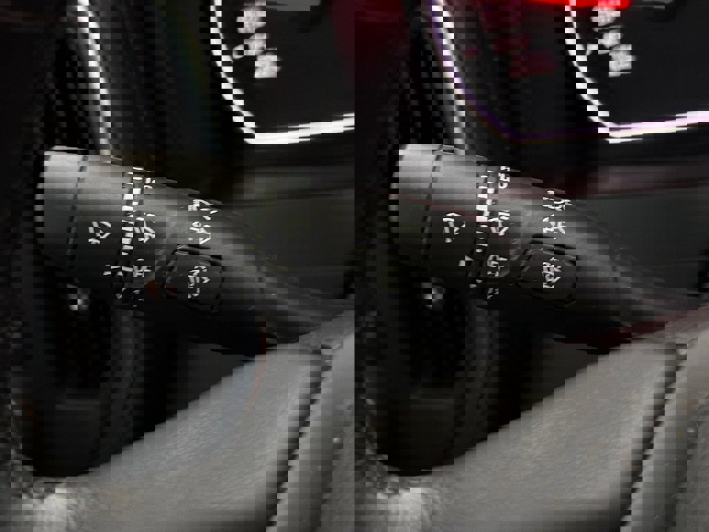 Used 2020 Chevrolet Silverado 1500 LT w/ All-Star Edition image 17