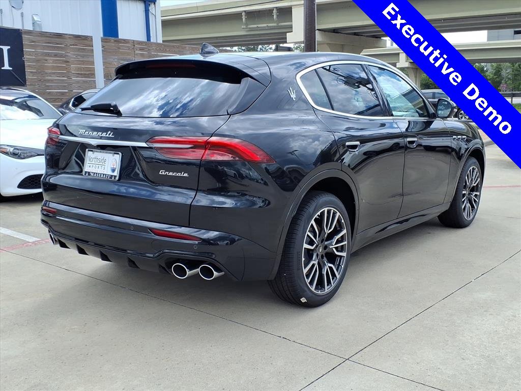 New 2025 Maserati Grecale GT image 7