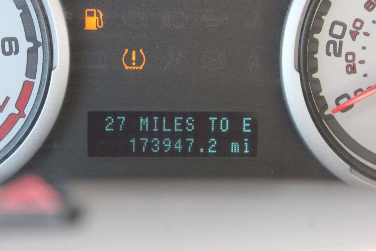 Used 2009 Ford Focus SE FWD image 6