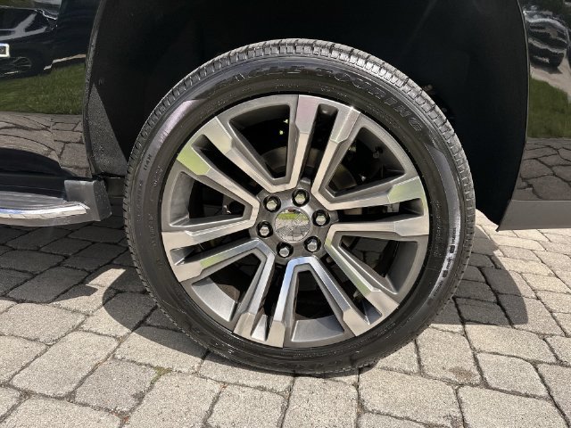 Used 2019 GMC Yukon Denali RWD image 11