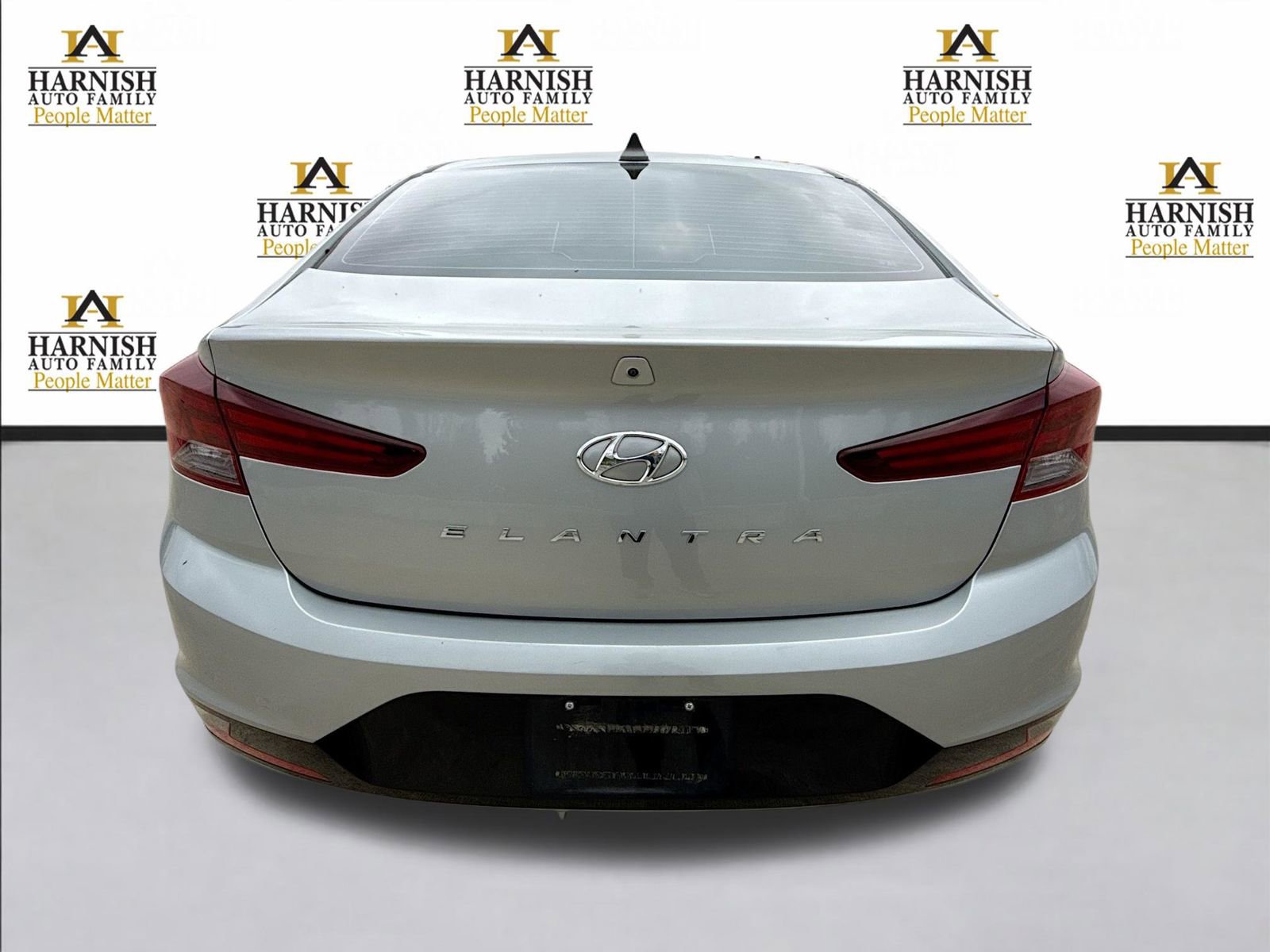 Used 2020 Hyundai Elantra SEL FWD image 4