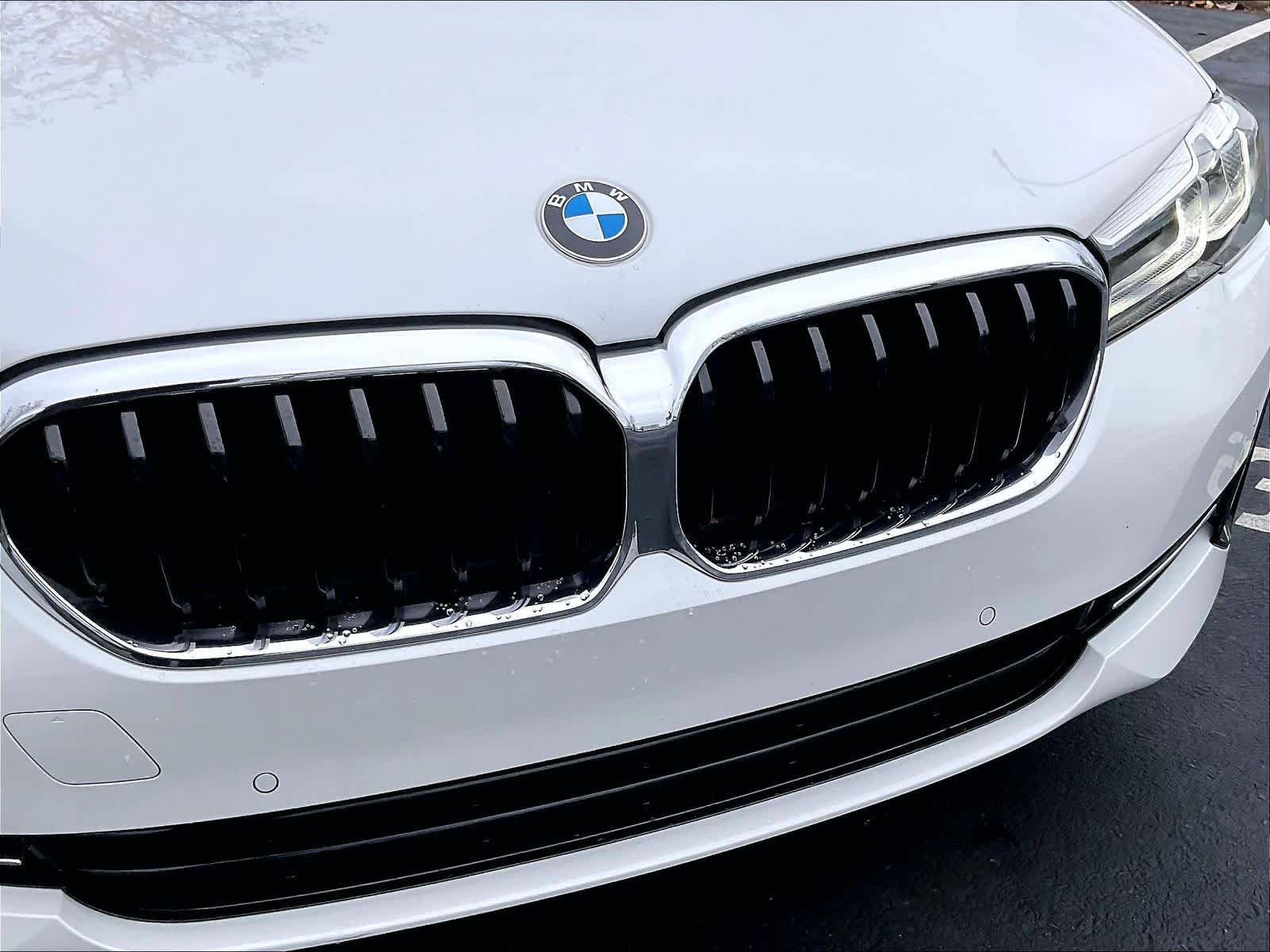 Certified 2023 BMW 540i w/ Convenience Package image 31