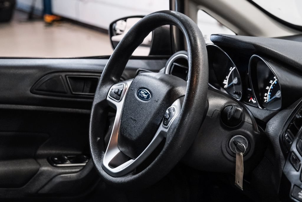Used 2019 Ford Fiesta SE FWD image 14