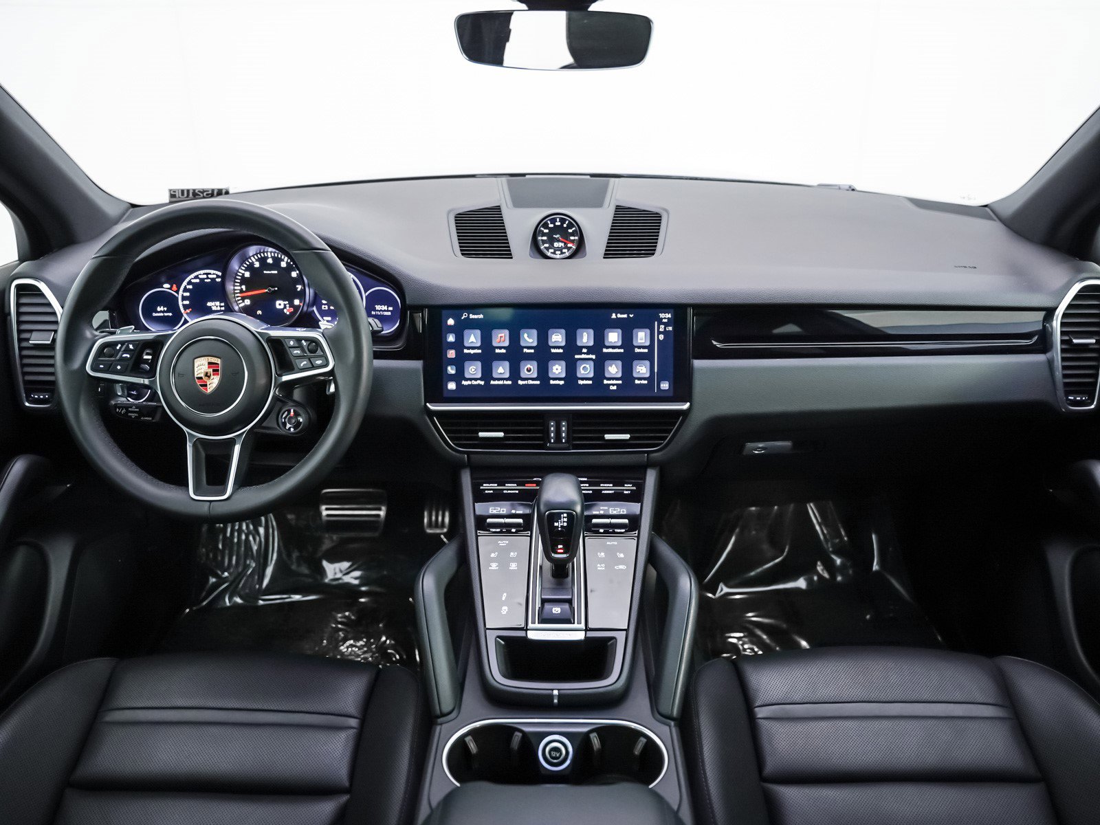 Used 2023 Porsche Cayenne image 15