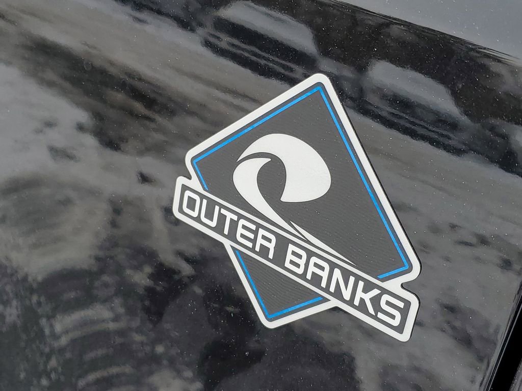 New 2025 Ford Bronco Outer Banks AWD/4WD image 36