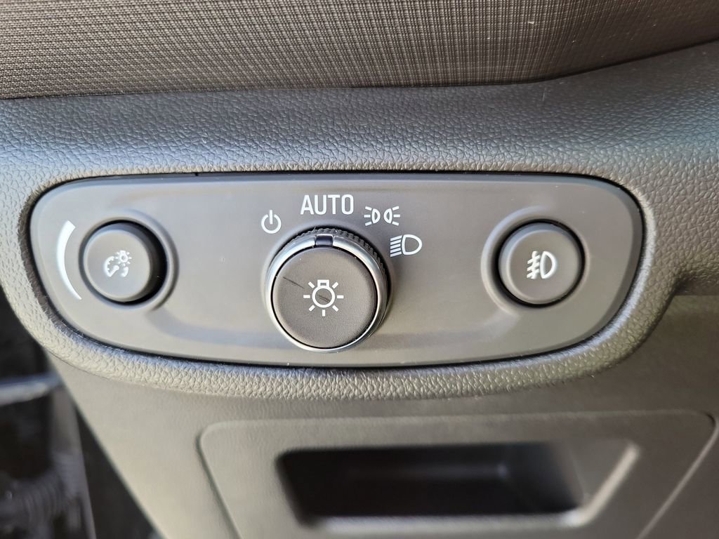 Used 2023 Chevrolet TrailBlazer LT FWD image 18