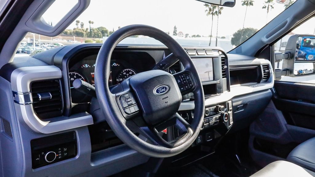 Used 2023 Ford F250 XL w/ 360-Degree Camera Package RWD image 20