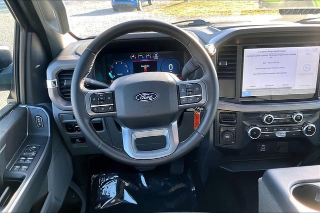 Used 2025 Ford F150 XLT w/ Equipment Group 301A Standard AWD/4WD image 5
