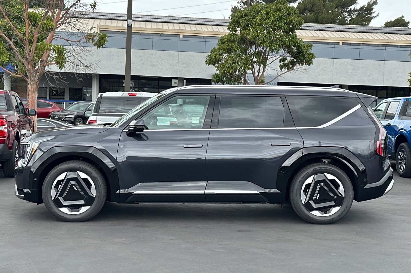 New 2026 Kia EV9 Land AWD/4WD image 7