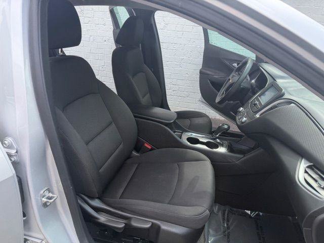 Used 2018 Chevrolet Malibu LS FWD image 10