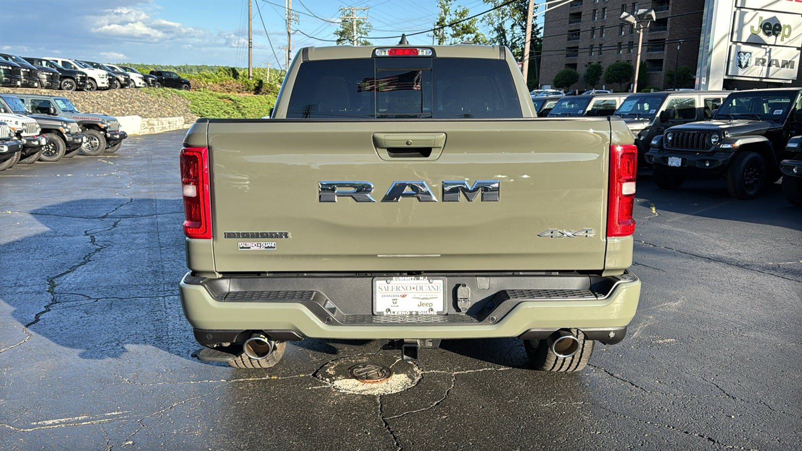 Used 2026 RAM 1500 Big Horn AWD/4WD image 8