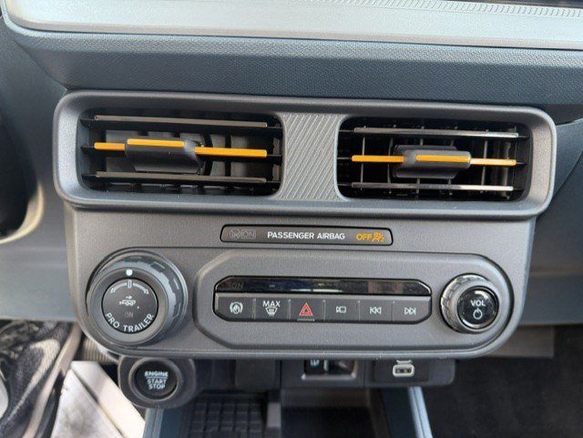 Certified 2025 Ford Maverick Tremor AWD/4WD image 22