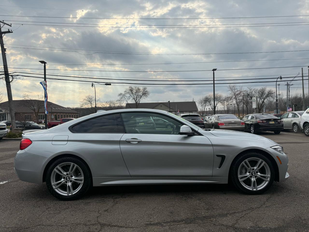 Used 2017 BMW 430i xDrive Coupe w/ Technology Package AWD/4WD image 5