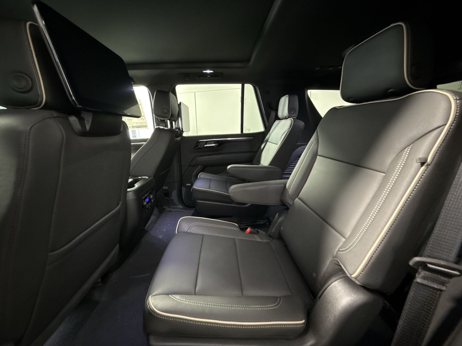 New 2026 Chevrolet Tahoe Premier AWD/4WD image 25