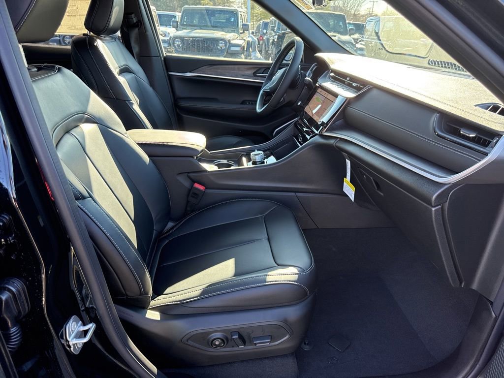 New 2026 Jeep Grand Cherokee Limited image 10