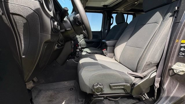 Used 2024 Jeep Wrangler Unlimited Sport AWD/4WD image 8