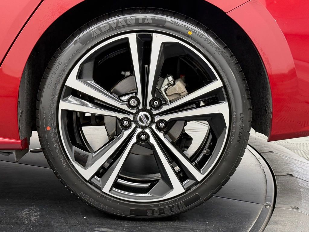 Used 2020 Nissan Sentra SR w/ Premium Package image 14