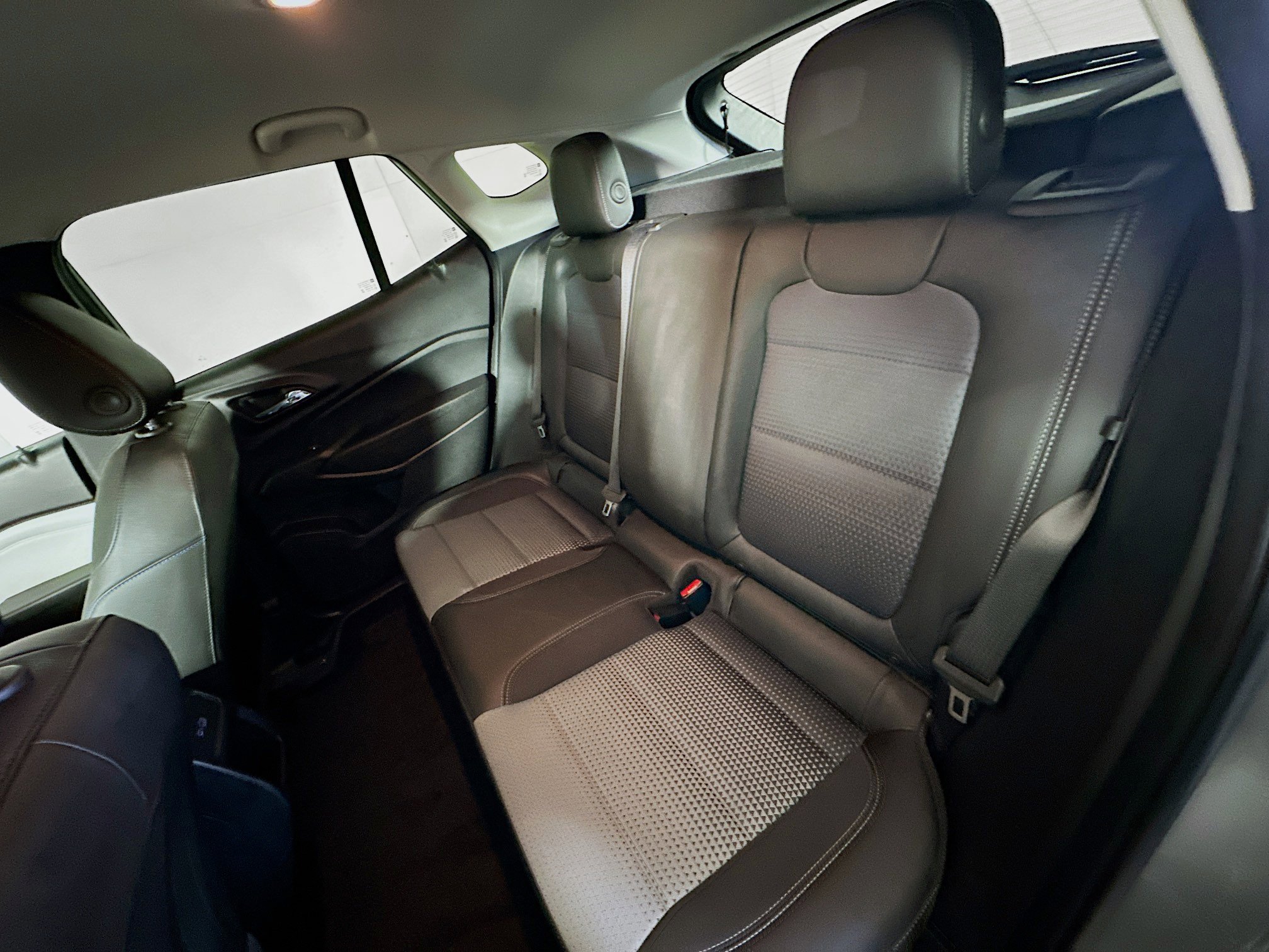 Used 2025 Chevrolet Trax LT w/ LT Convenience Package image 25