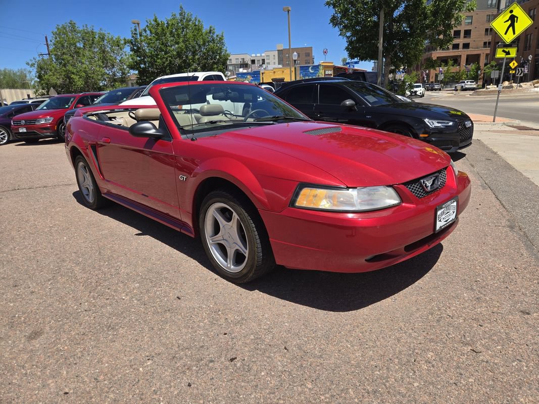 Used 2000 Ford Mustang GT RWD image 25