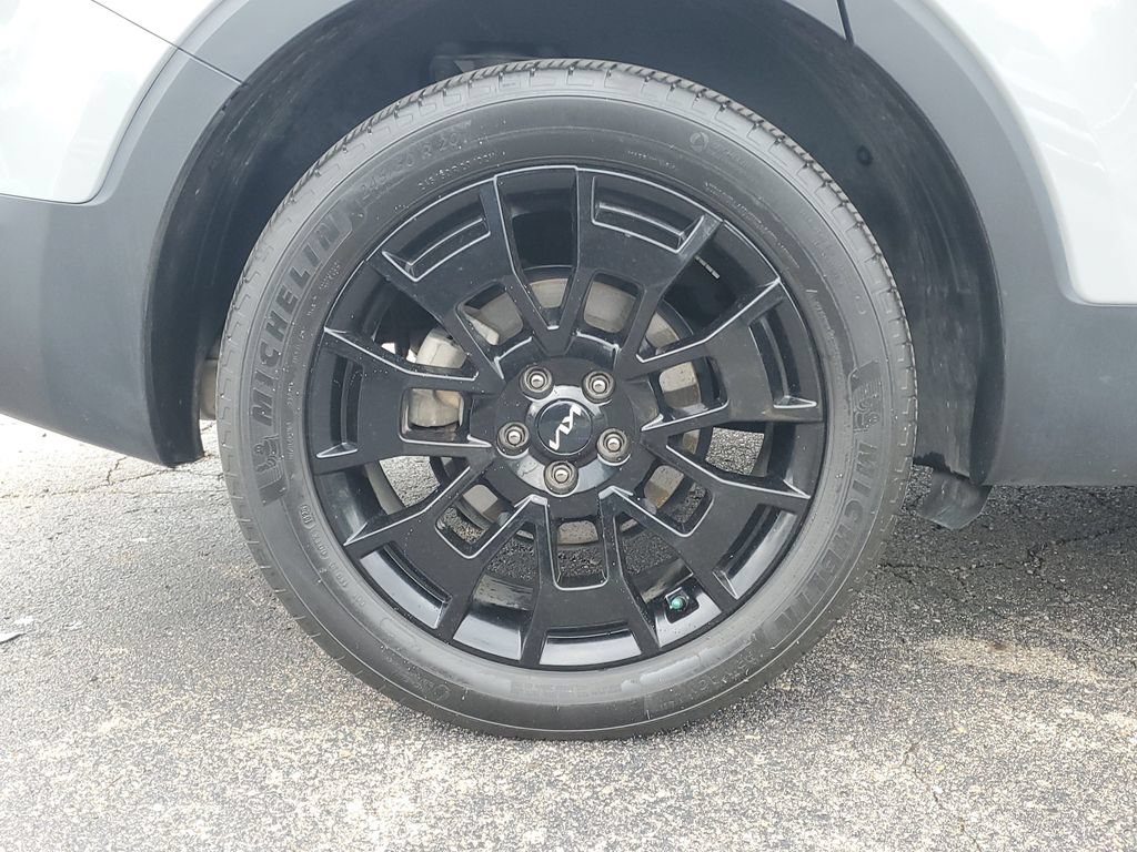 Used 2022 Kia Telluride SX w/ SX Prestige Package AWD/4WD image 5