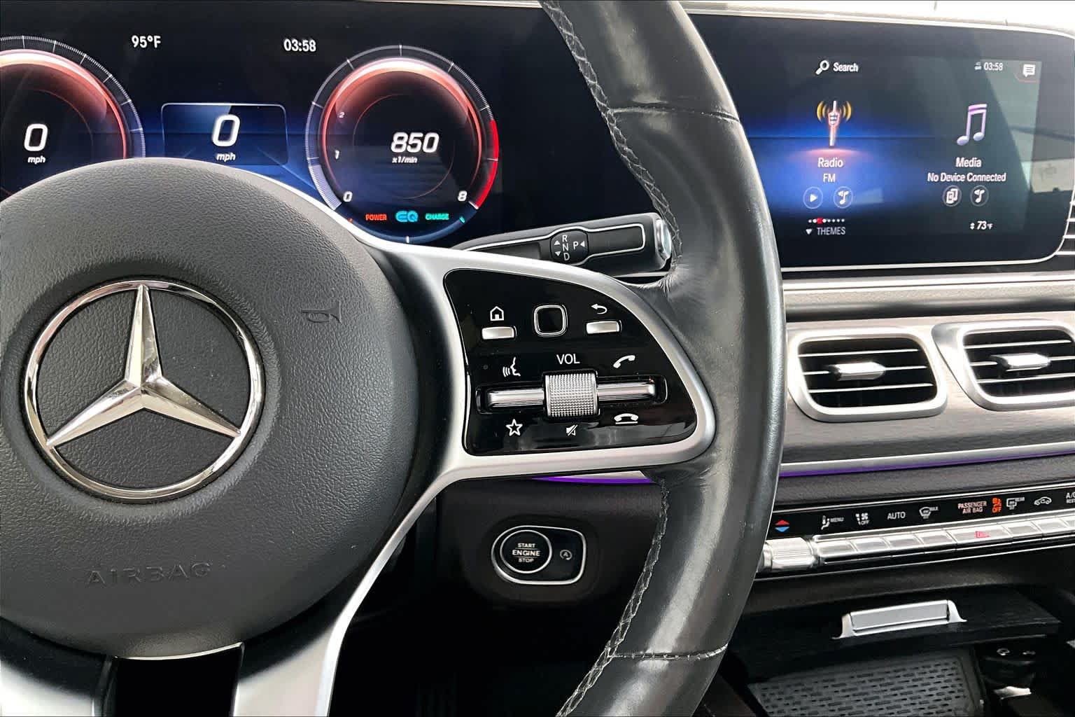 Used 2020 Mercedes-Benz GLS 450 4MATIC image 25