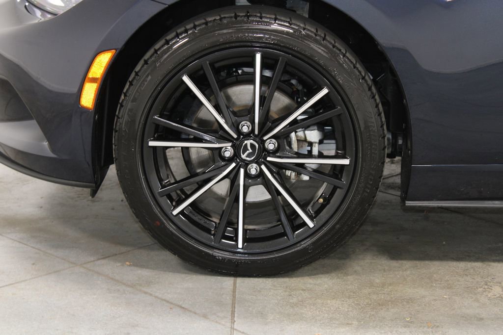 Used 2025 MAZDA MX-5 Miata RF Grand Touring image 18