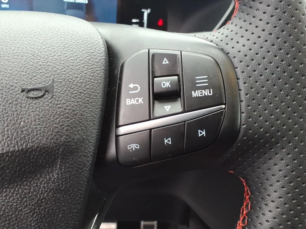 Certified 2023 Ford Escape ST-Line w/ Tech Pack #1 AWD/4WD image 11