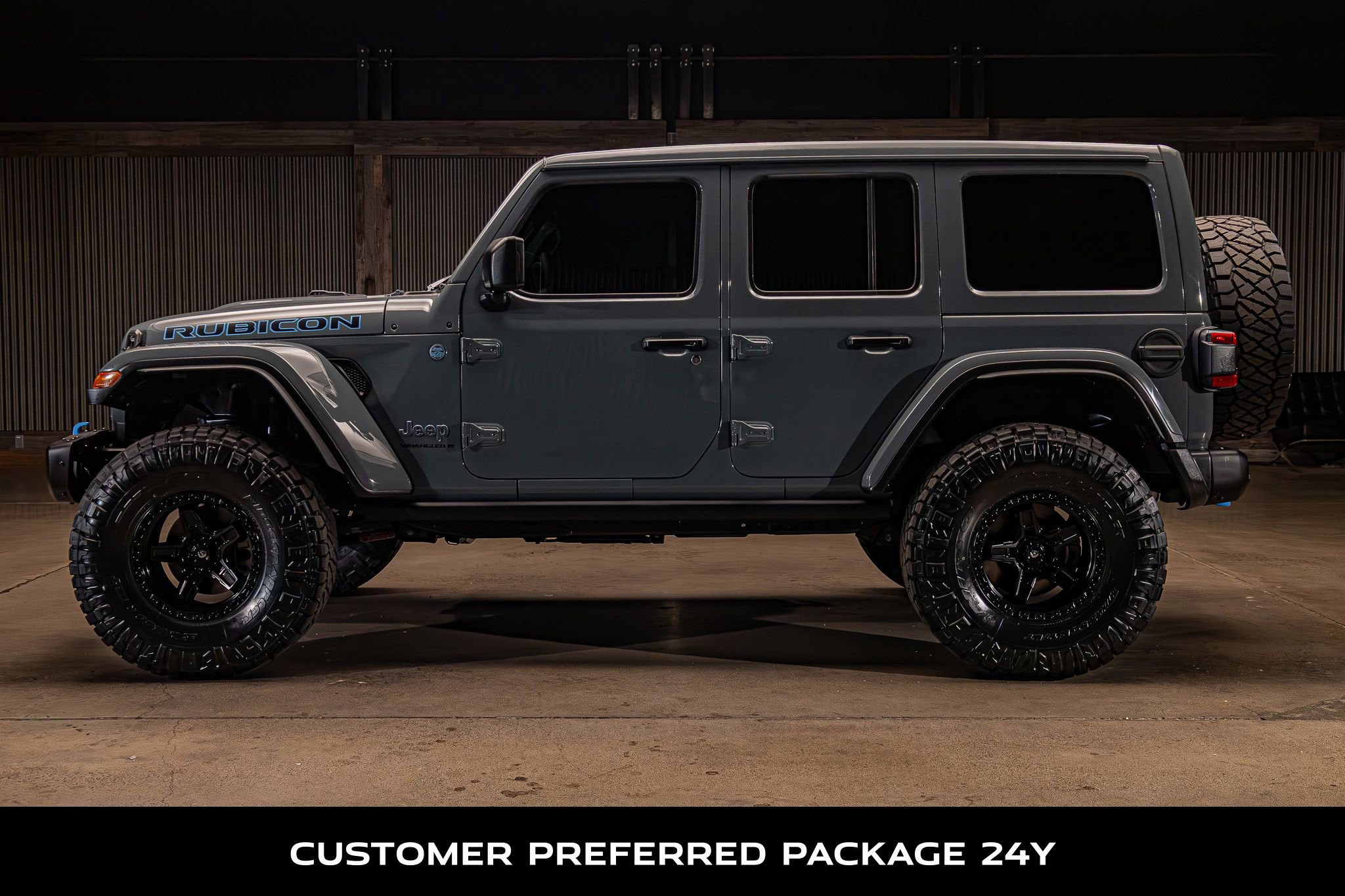 Used 2025 Jeep Wrangler Unlimited Rubicon AWD/4WD image 6