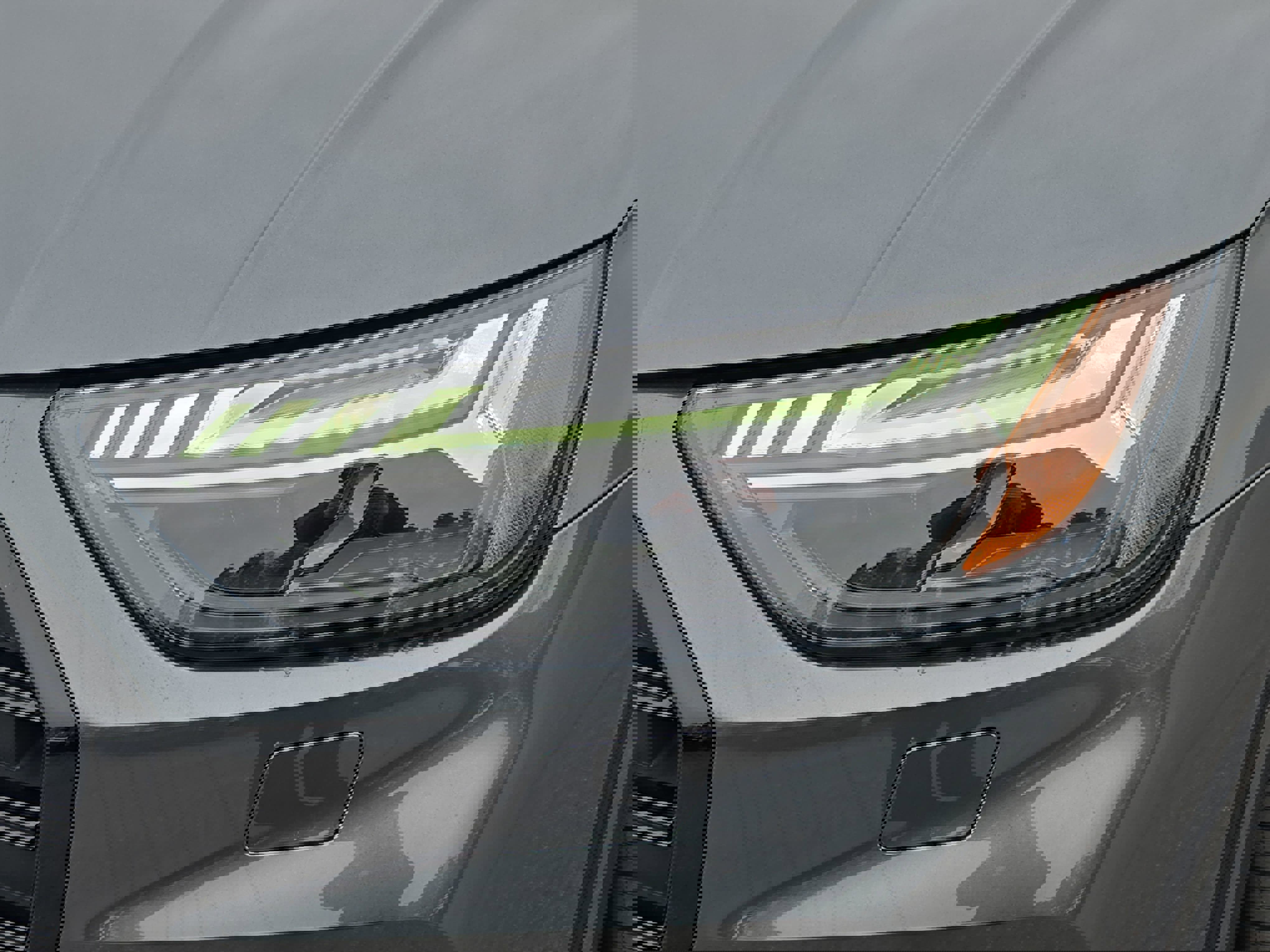 Used 2024 Audi SQ5 Prestige image 32