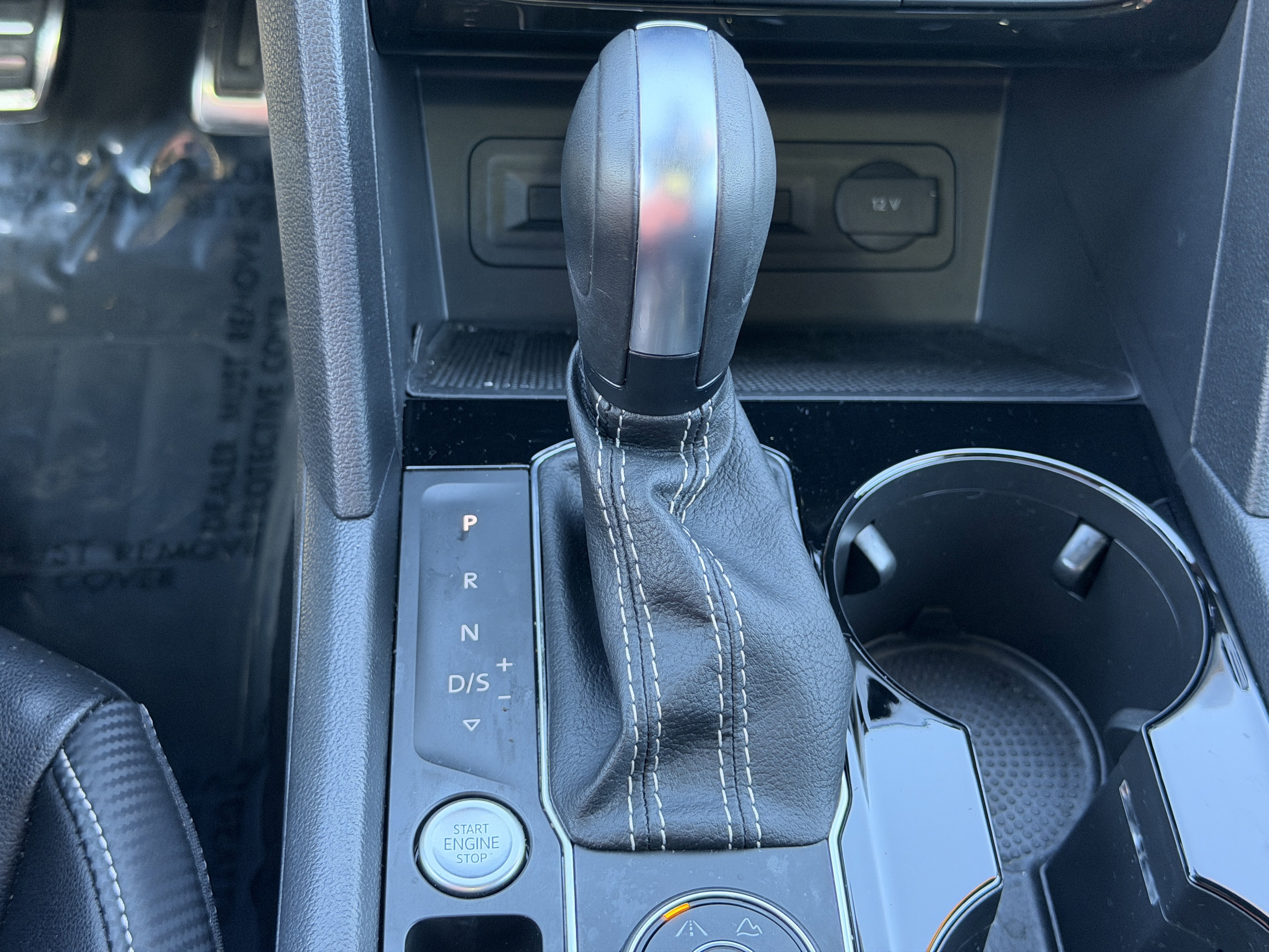 Used 2023 Volkswagen Atlas Cross Sport SEL R-Line image 24