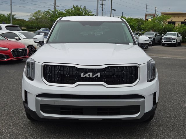 Used 2025 Kia Telluride LX FWD image 4