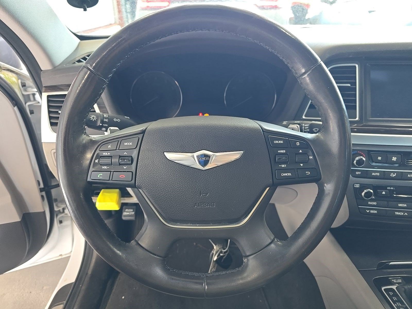 Used 2016 Hyundai Genesis 3.8 RWD image 14